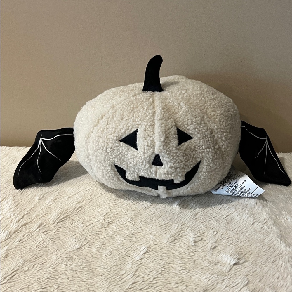 3 Halloween Fall White Black Sherpa Plush Pumpkin Bat Pillow - Picture 2 of 7